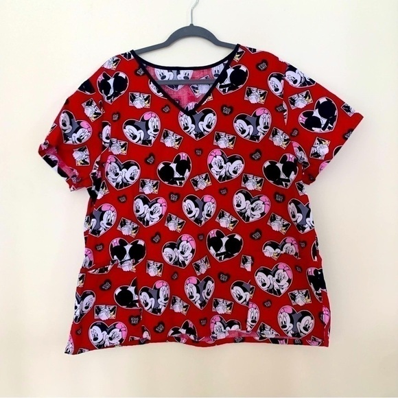 DISNEY Mickey & Minnie Valentine’s Black Heart Print Scrub Top - Picture 3 of 7